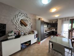 Rif. 1353 Duplex in centro a Vigonovo
