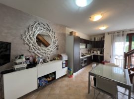 Rif. 1353 Duplex in centro a Vigonovo