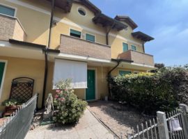 Rif. 1362 Villetta a schiera a Fossò