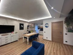 RIF. 1954  Elegante Appartamento Duplex nel Cuore di Arzergrande