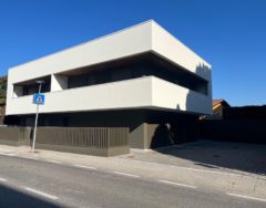 RIF. 1957 APPARTAMENTO DI NUOVA COSTRUZIONE SU CONDOMINIO DI SOLE 3 UNITÀ NON SOGGETTO AD IVA!