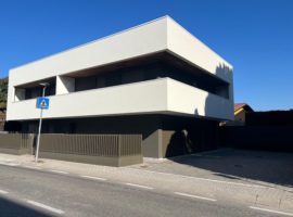 RIF. 1957 APPARTAMENTO DI NUOVA COSTRUZIONE SU CONDOMINIO DI SOLE 3 UNITÀ NON SOGGETTO AD IVA!