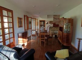 RIF.1946 VILLETTTA SINGOLA, CON STILE ARCHITETTONICO IN MATTONI FACCIA A VISTA E SCOPERTO PRIVATO